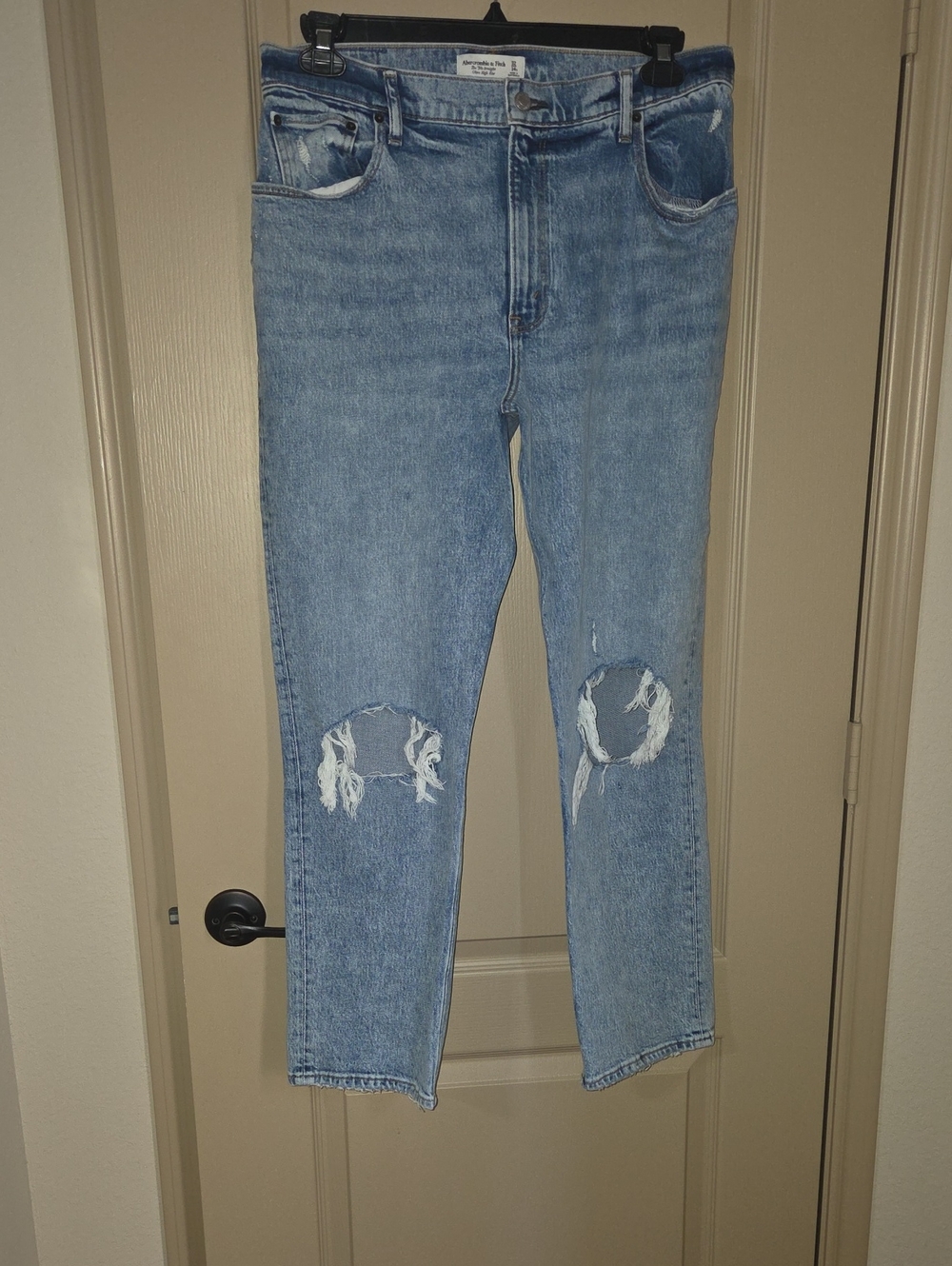 Abercrombie & Fitch Light Blue Distressed Ankle Jeans